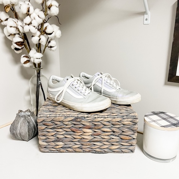 Vans Iridescent Old Skool Leather Lace Up Sneakers Size 9.5 - Picture 2 of 9